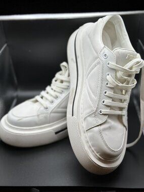 Prada Macro Re-Nylon Brushed Leather Low Top Sneakers Lace Up Preppy Summer Sz 8
